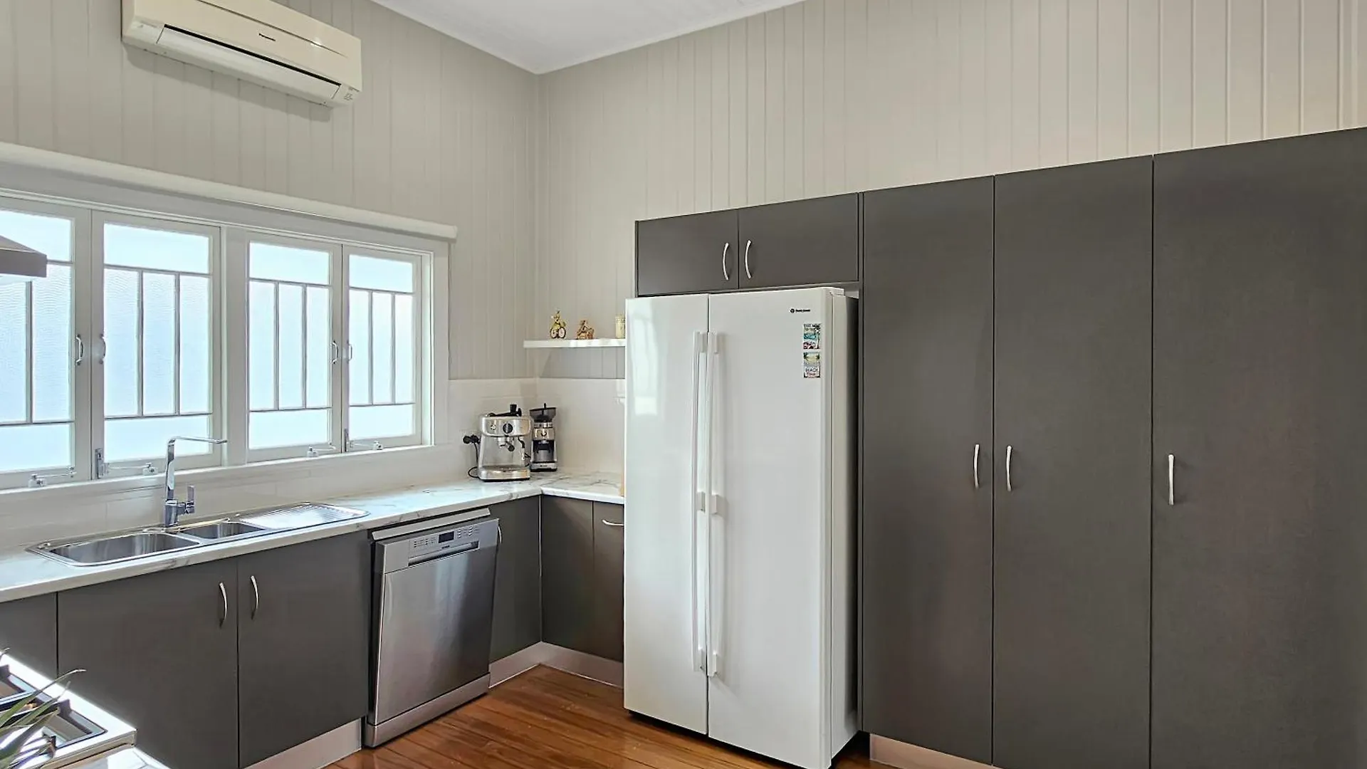 Lakehouse Properties - Alia'S Estate - Central Cairns